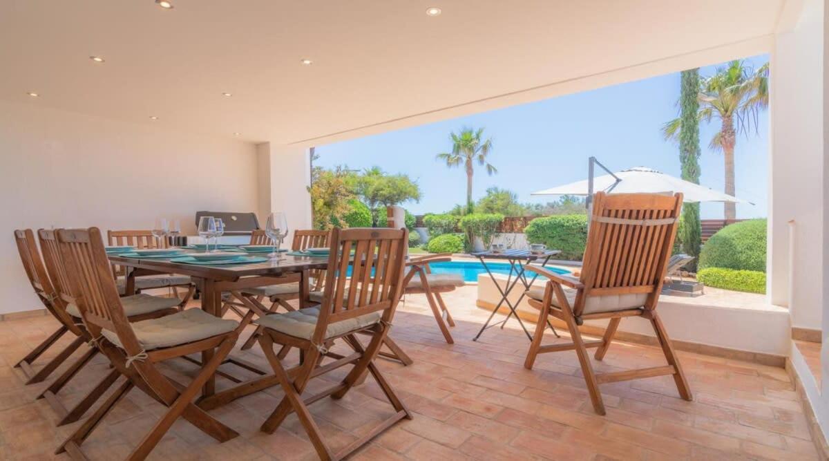 Villa Prado - Beautiful Beachfront Villa Albufeira Exterior foto
