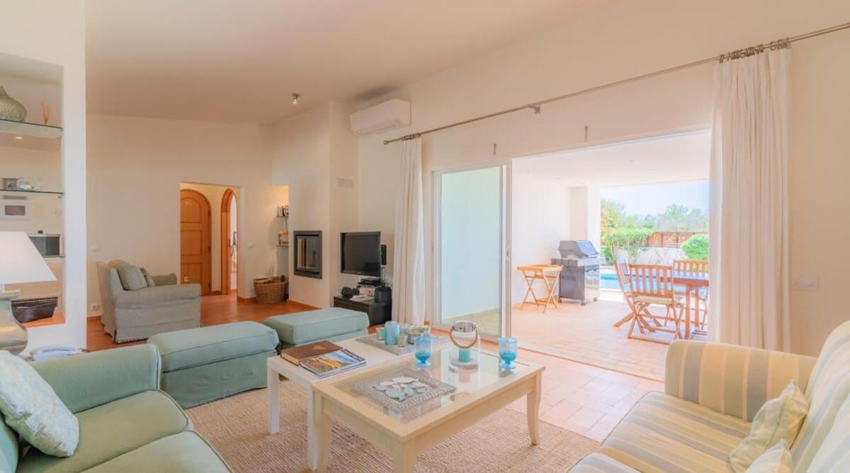 Villa Prado - Beautiful Beachfront Villa Albufeira Exterior foto